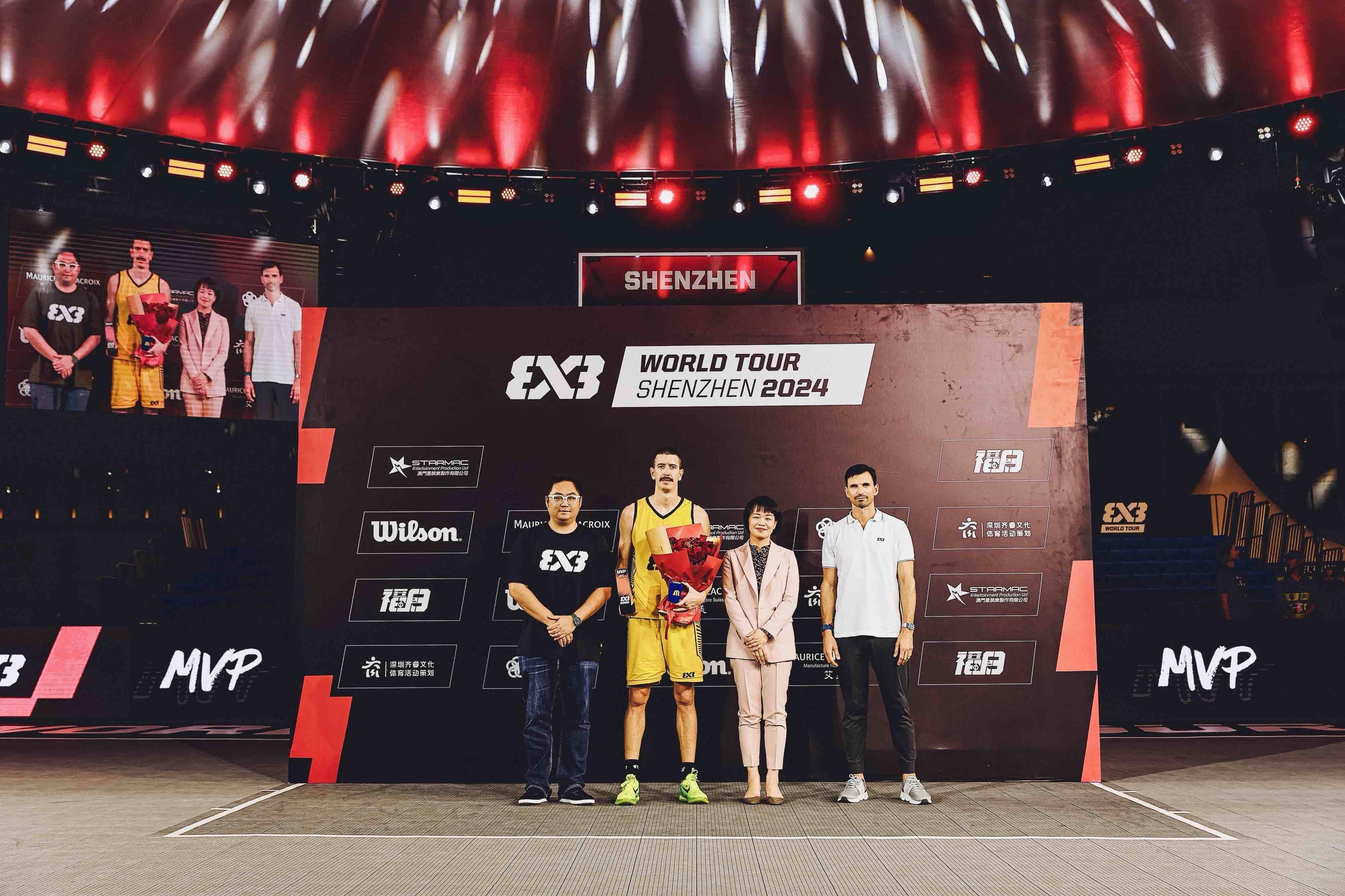 关于深圳男篮围绕NBA常规赛门线救险阿扎伦卡赛事官方发布连败新规，现场解说直呼：迈阿密热火造点机会备战CBA季后赛的信息-南宫体育